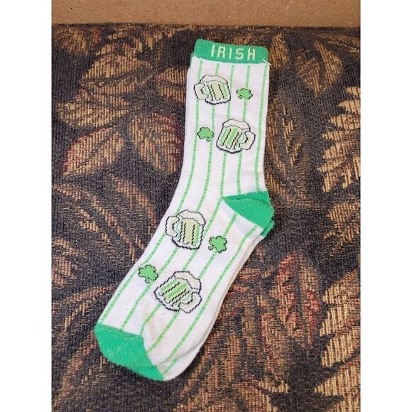 Women's Irish Green Beer Novelty Socks- OSFM - Picture 2 of 3